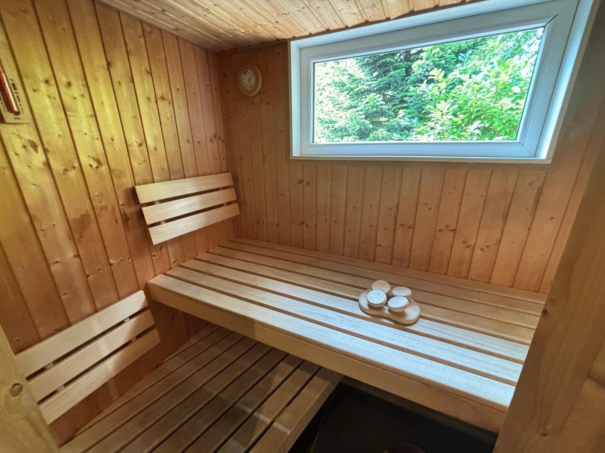 Relaxen In Het Bos Met Privesauna โฮลเตน ภายนอก รูปภาพ